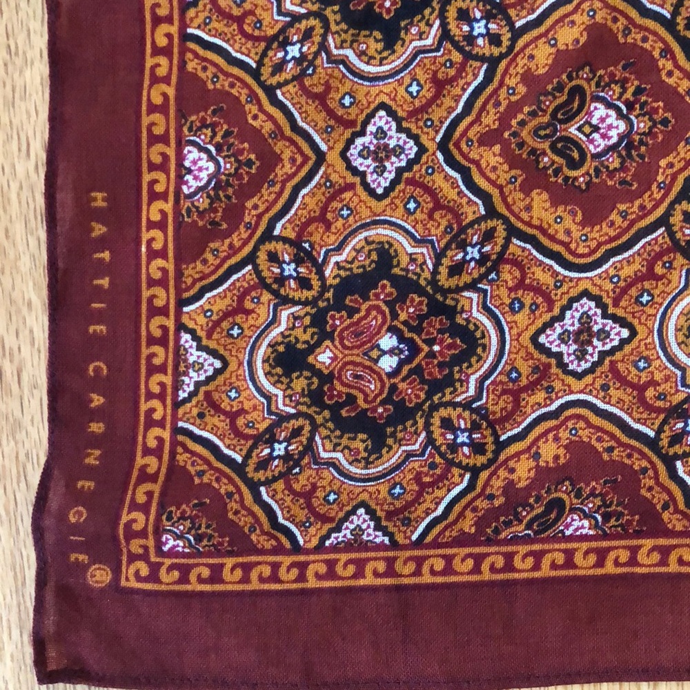 VTG Hattie Carnegie Paisley Wool Scarf/Wrap Square - Picture 6 of 7
